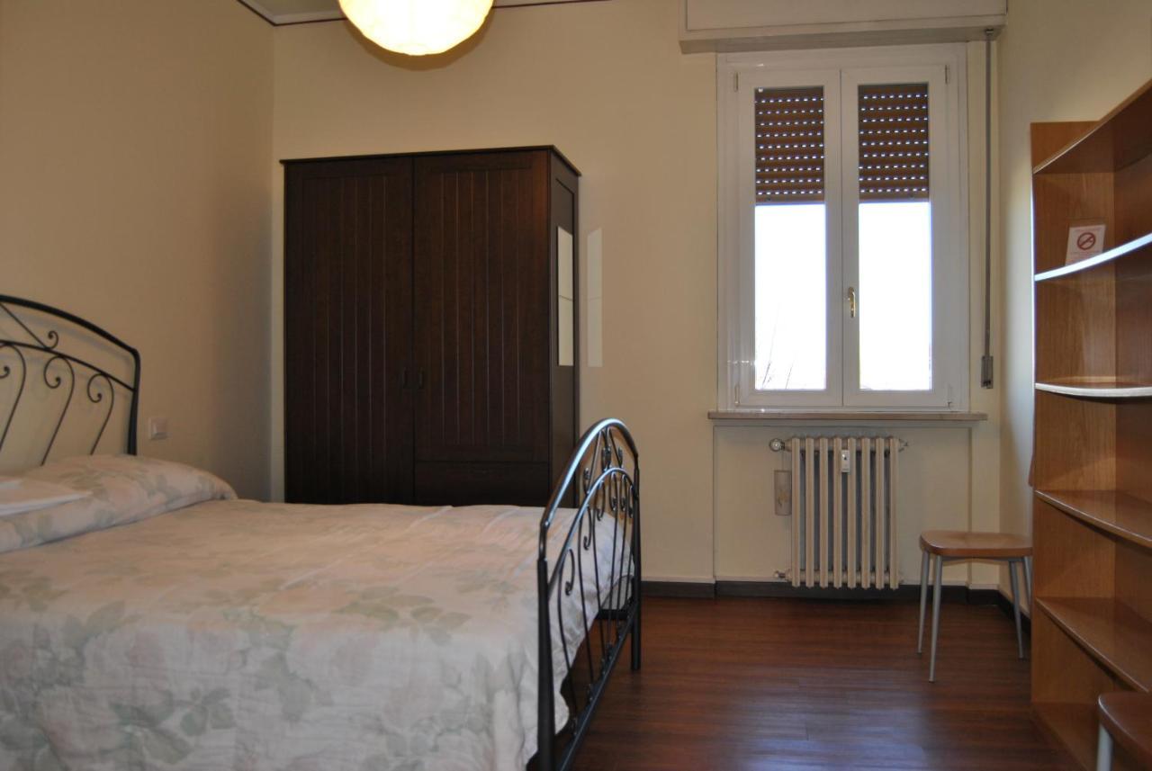 Lombardi Fleming Hotel Парма Екстериор снимка